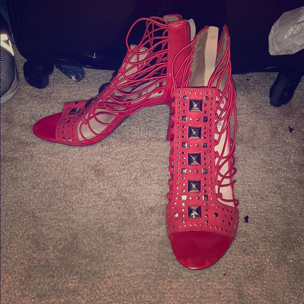 Cute heel